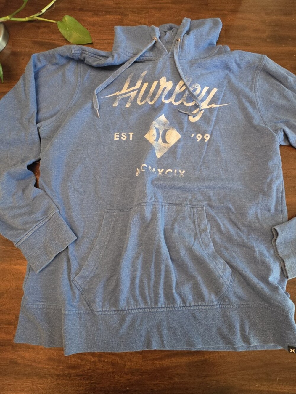 Hurley Men's Size Large Established 1999 Surf Graphic Pullover Hoodie Blue